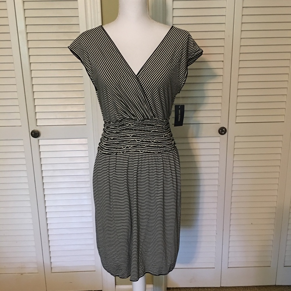 Max Edition Comfy Stylish Black and White Knit Summer Dress